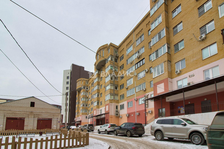 3-комн квартира улица Горького