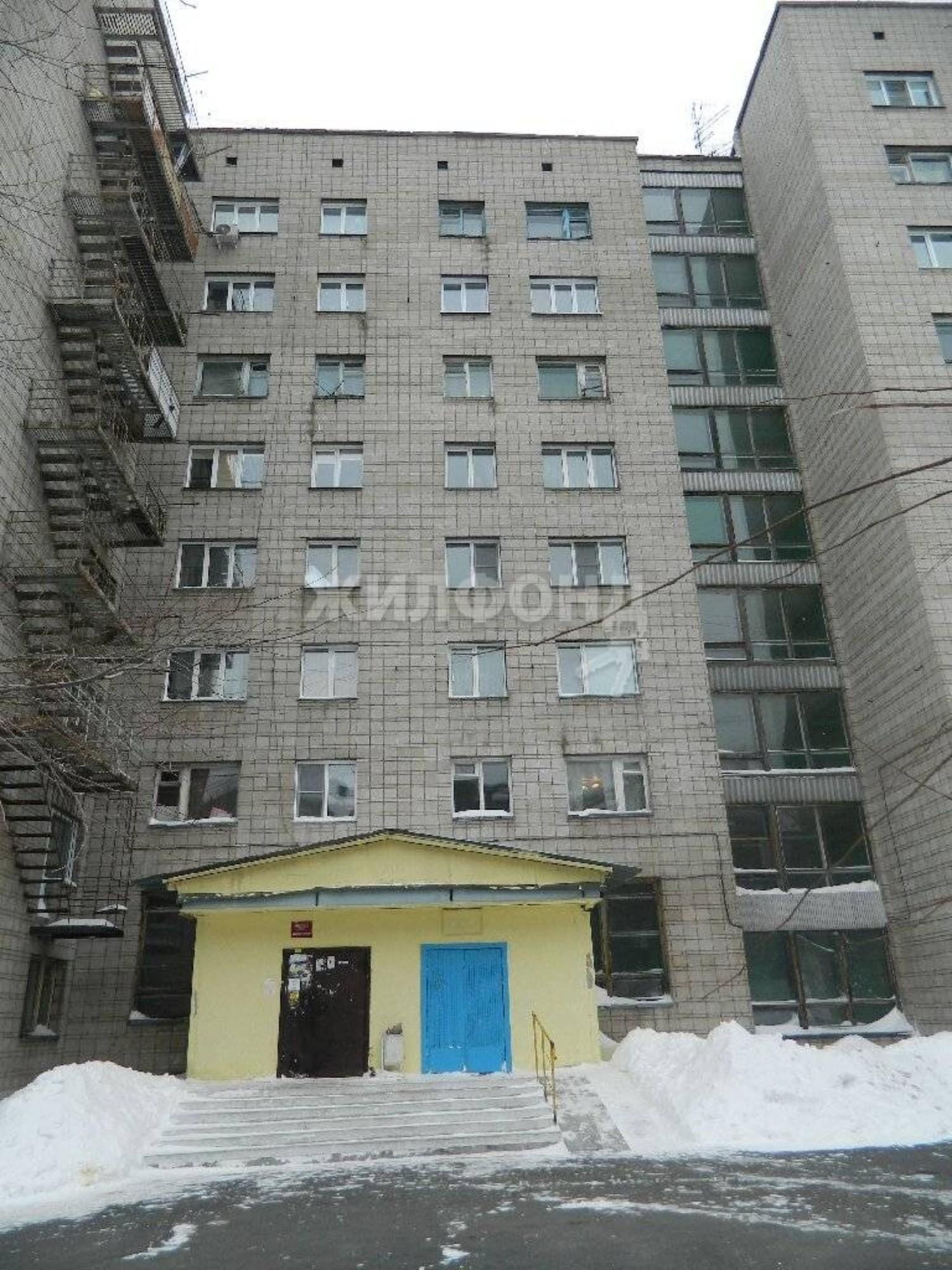 Купить комнату за 2 550 000 рублей на Макаренко, 33