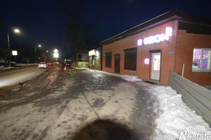 Торговое помещение Зрелищная улица, 131/28,  д. 131/28 Торговое помещение Зрелищная улица, 131/28,  д. 131/28