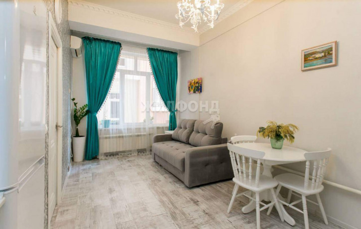 1-комн квартира Чекменева улица, д.11/4 1-комн квартира Чекменева улица, д.11/4
