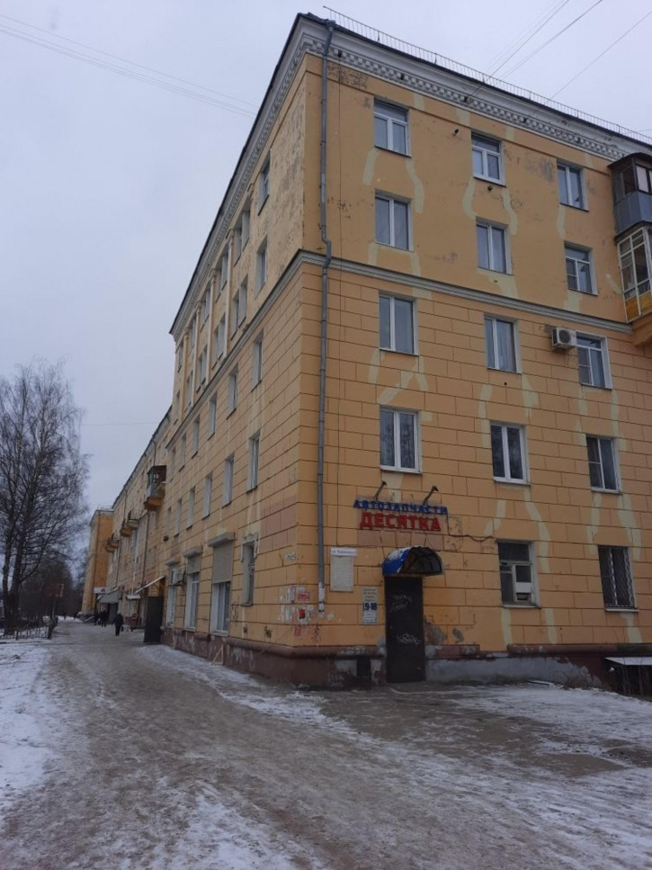 2-комн квартира Суворова ул, 42 2-комн квартира Суворова ул, 42