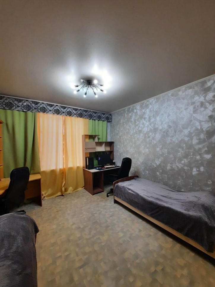 2-комн квартира Суворова ул, 42 2-комн квартира Суворова ул, 42