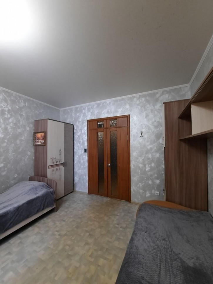 2-комн квартира Суворова ул, 42 2-комн квартира Суворова ул, 42