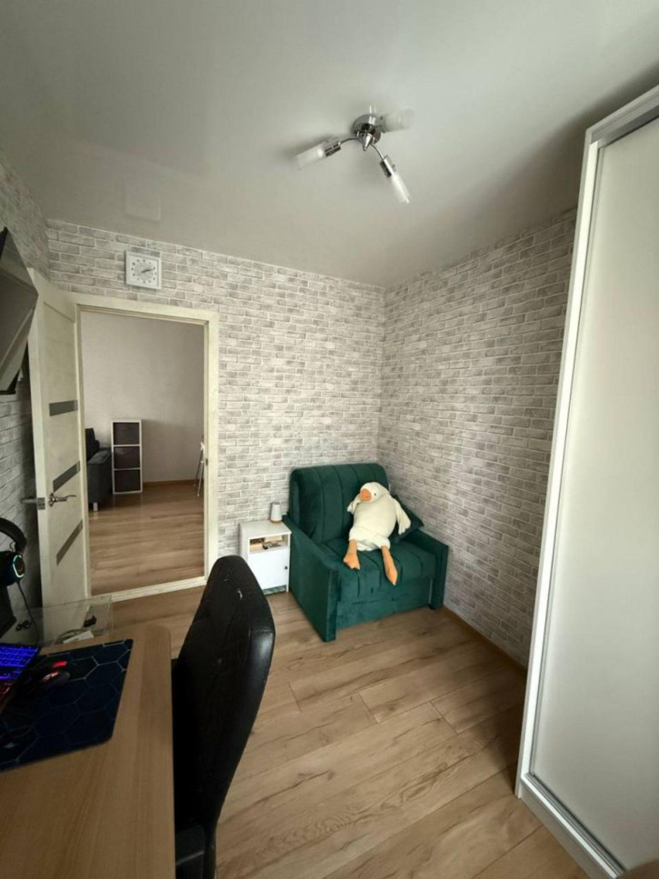 3-комн квартира ТЭЦ-3 мкр, 13