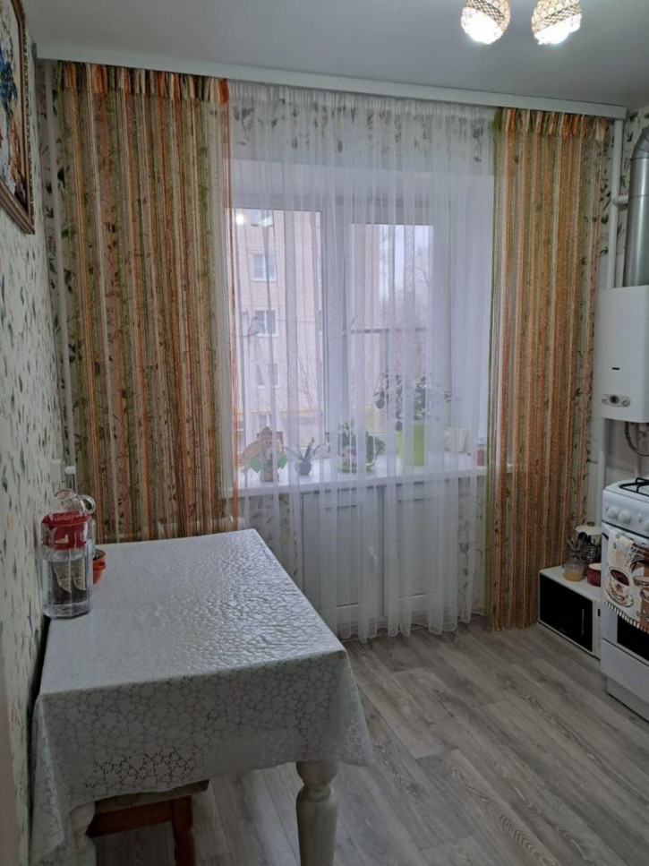 1-комн квартира Третьего Авиаотряда ул, 12
