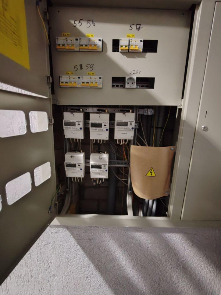 1-комн квартира Самоцветы мкр, 4 1-комн квартира Самоцветы мкр, 4