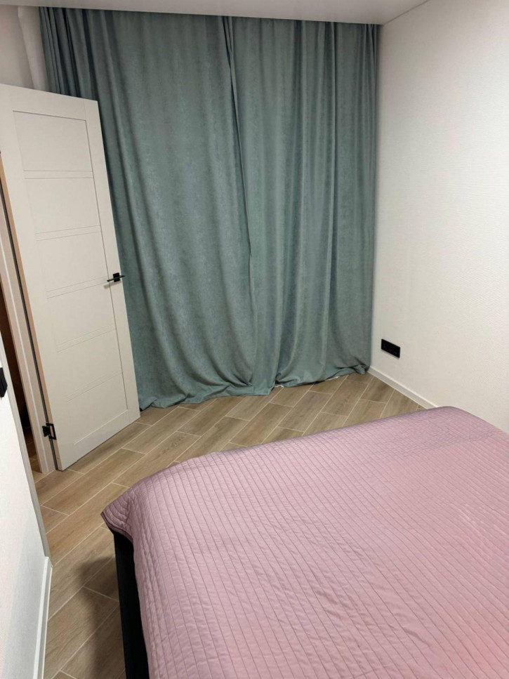 2-комн квартира Адмирала Нахимова ул, 4 2-комн квартира Адмирала Нахимова ул, 4