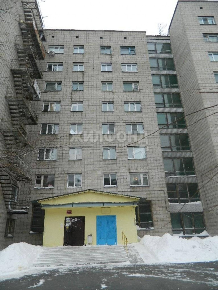 Комната Макаренко, 33