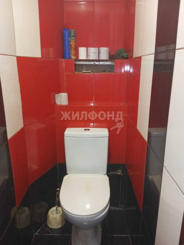 2-комн квартира Селезнева, 37