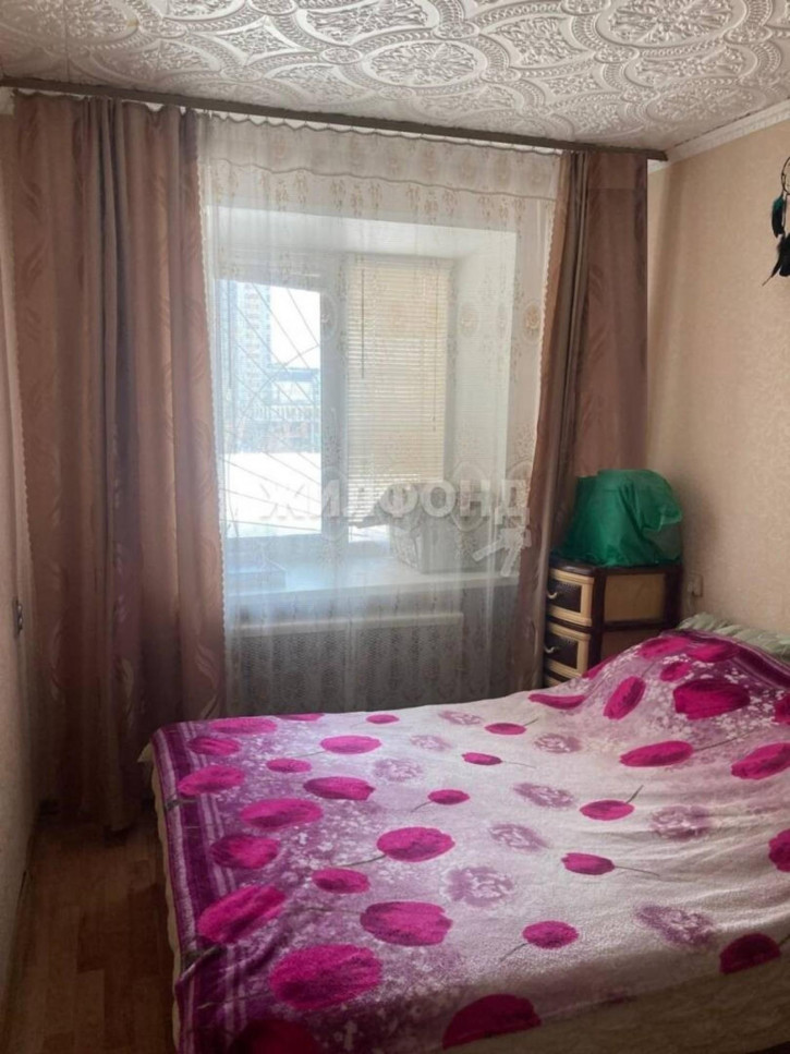 2-комн квартира Большевистская, 175/6