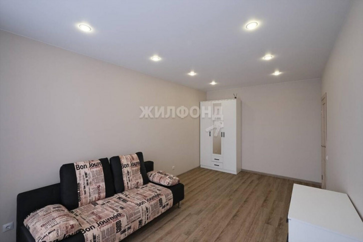 1-комн квартира Рельефная, 106/3