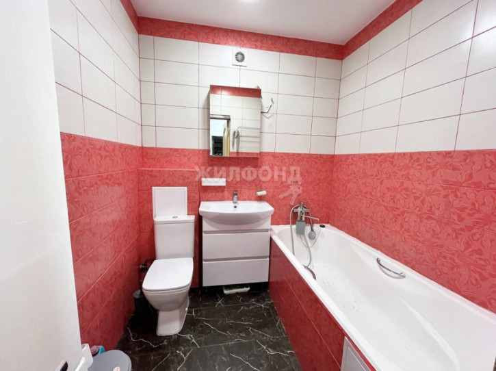 3-комн квартира Рубежная, 36/1