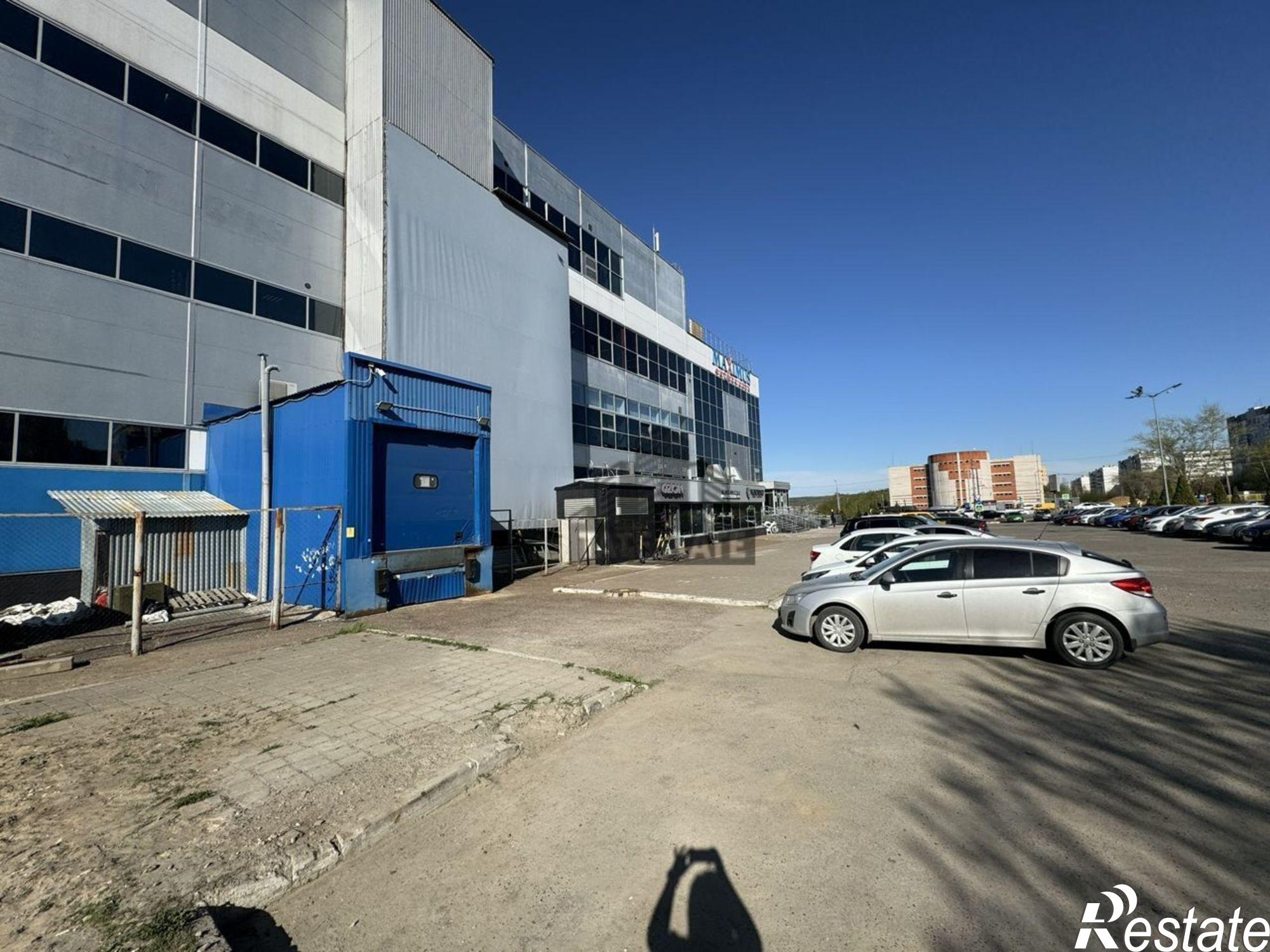 Сдать торговое помещение за 1 200 000 рублей на улица Минская, 9