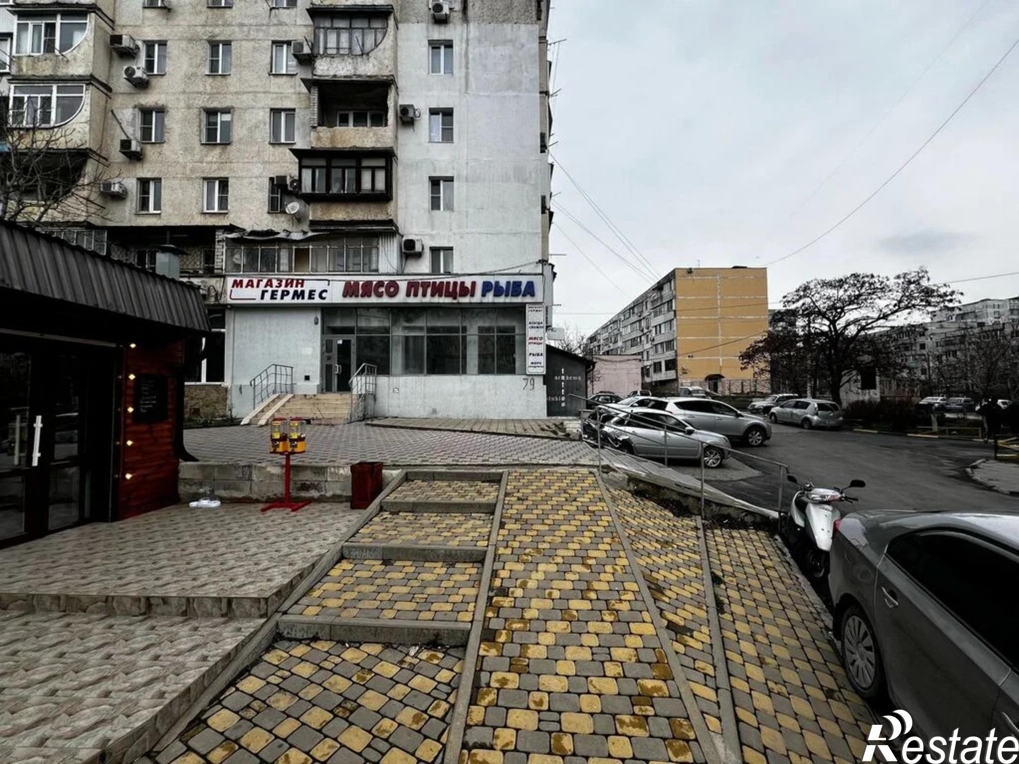Купить торговое помещение за 12 900 000 рублей на ул. Героев Десантников, 79