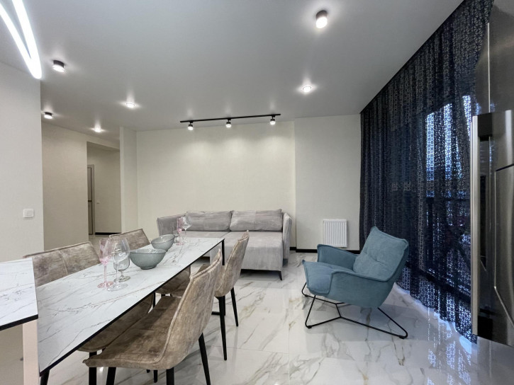3-комн квартира Дмитрия Козулева ул, 2