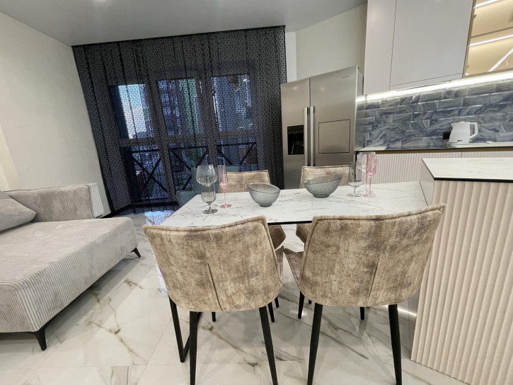 3-комн квартира Дмитрия Козулева ул, 2