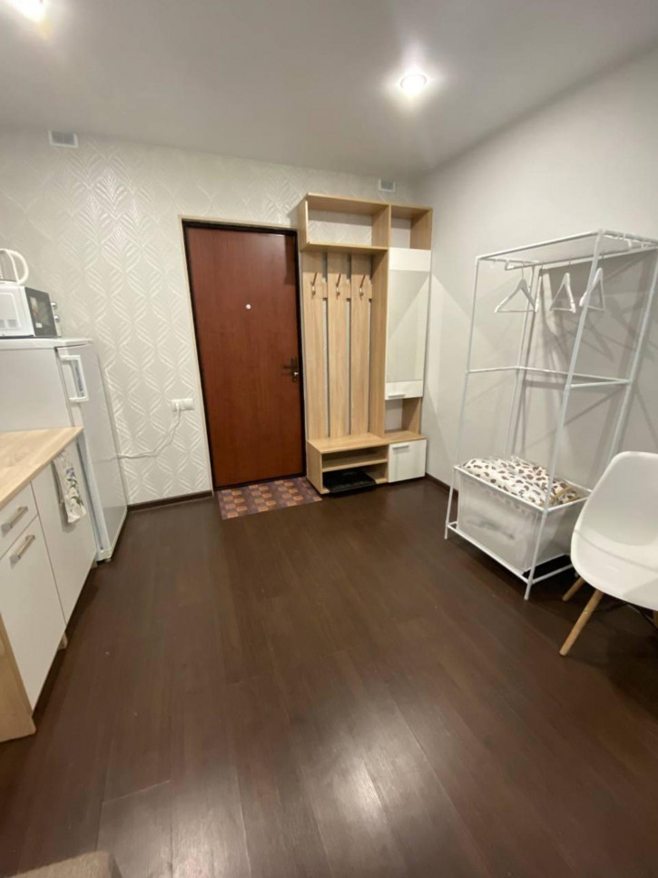 4-комн квартира Николая Панова улица, 44