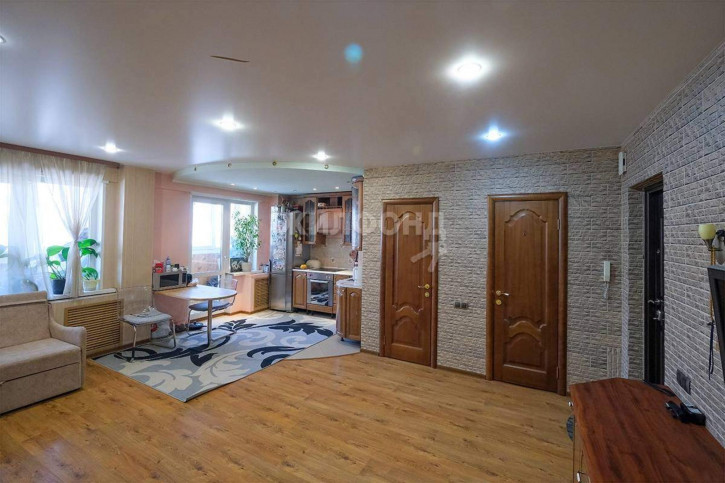 2-комн квартира Троллейная улица, д.1