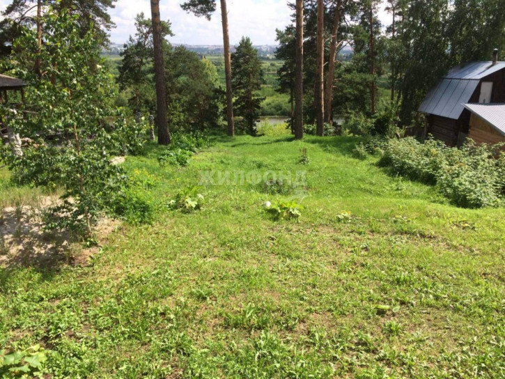 Коттедж/дом Октябрьская улица, д.23 Коттедж/дом Октябрьская улица, д.23