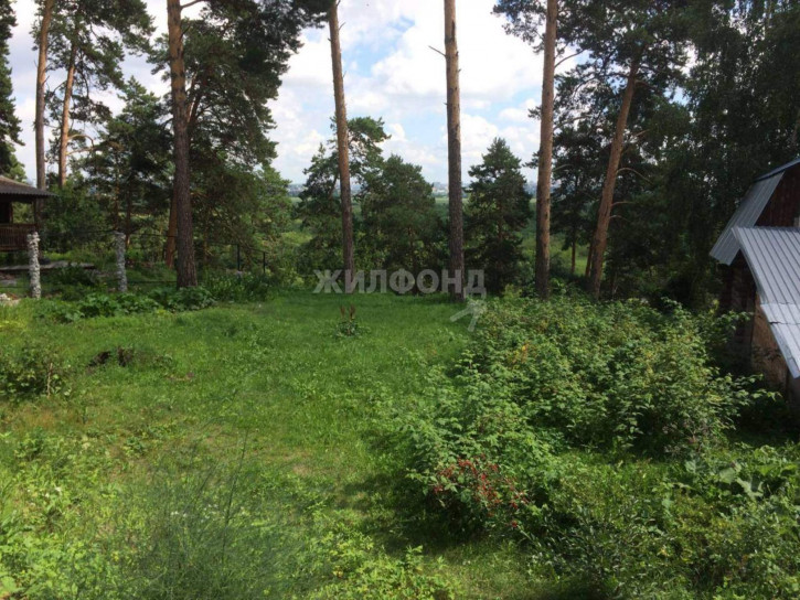 Коттедж/дом Октябрьская улица, д.23 Коттедж/дом Октябрьская улица, д.23