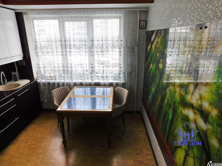 5-комн квартира Новосибирск, ул. Дуси Ковальчук, 258