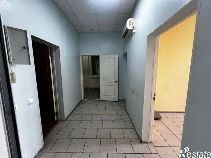 Торговое помещение ул. Героев Десантников, 79