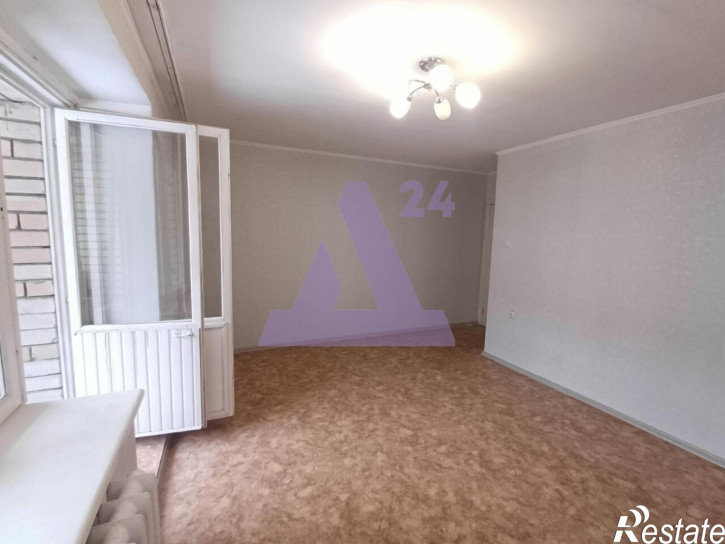 3-комн квартира улица Лазурная, дом 24