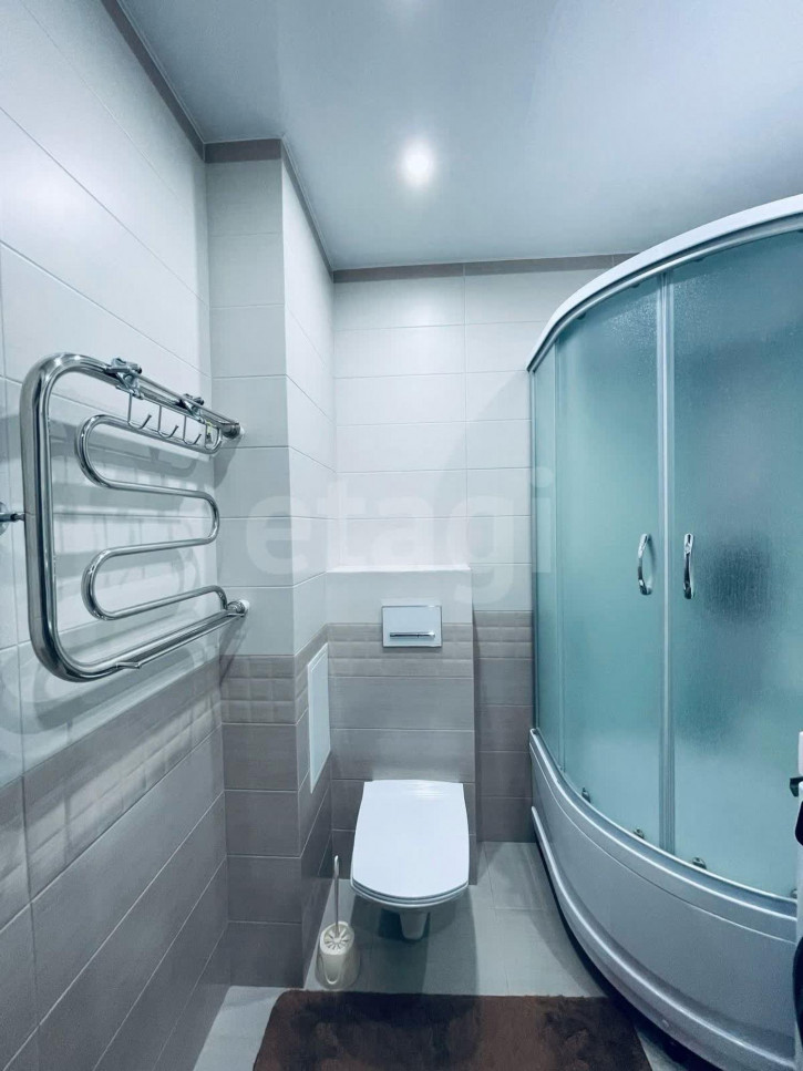 2-комн квартира Старое шоссе, 3бк2