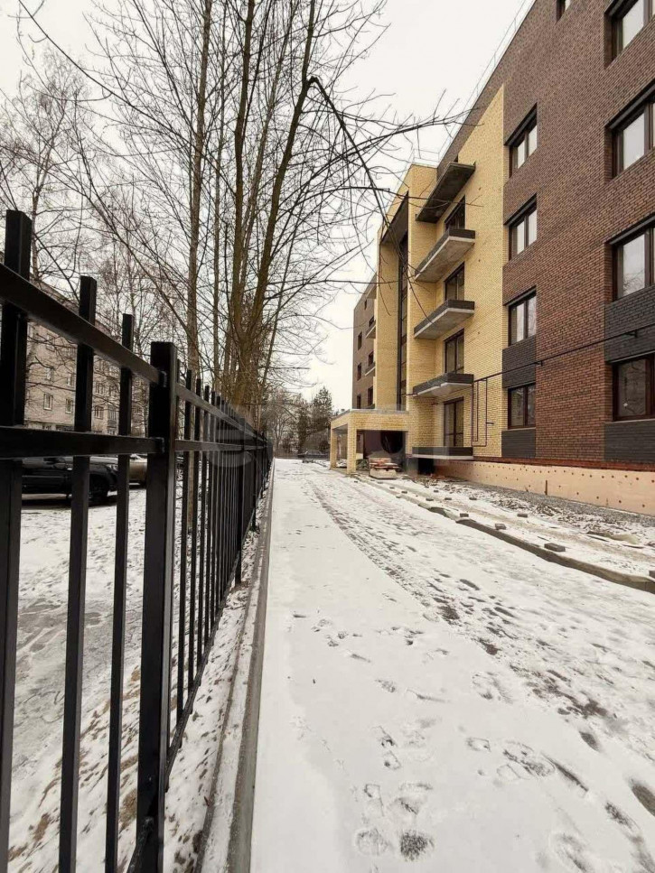 3-комн квартира в новом доме Прилуцкая улица, 5