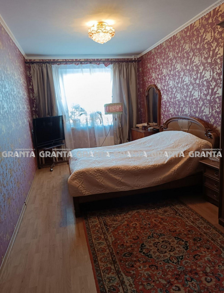 4-комн квартира ул 78 Добровольческой бригады, 3