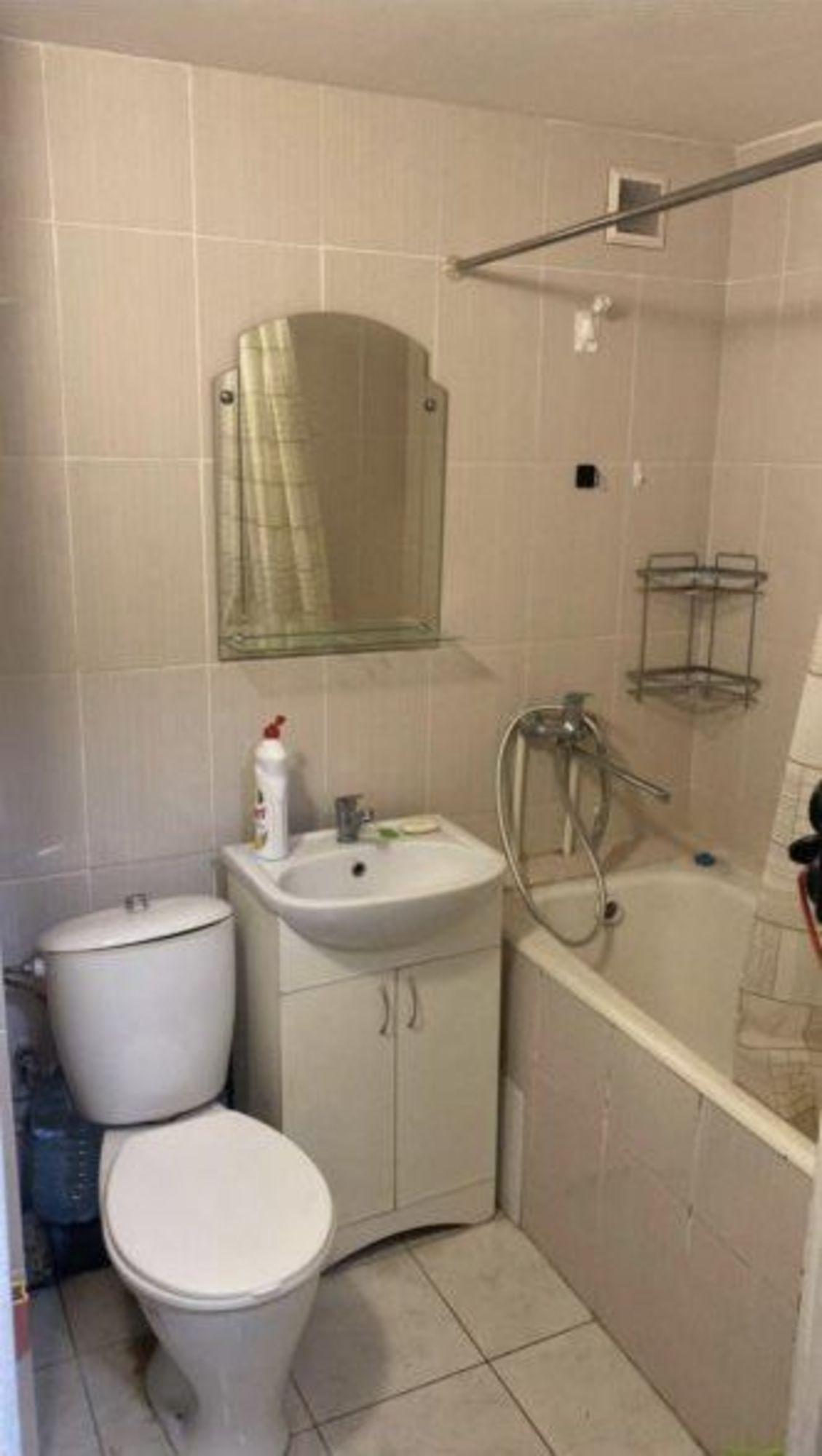 Сдать квартиру за 18 000 рублей на Верхняя Дуброва ул, 38Б