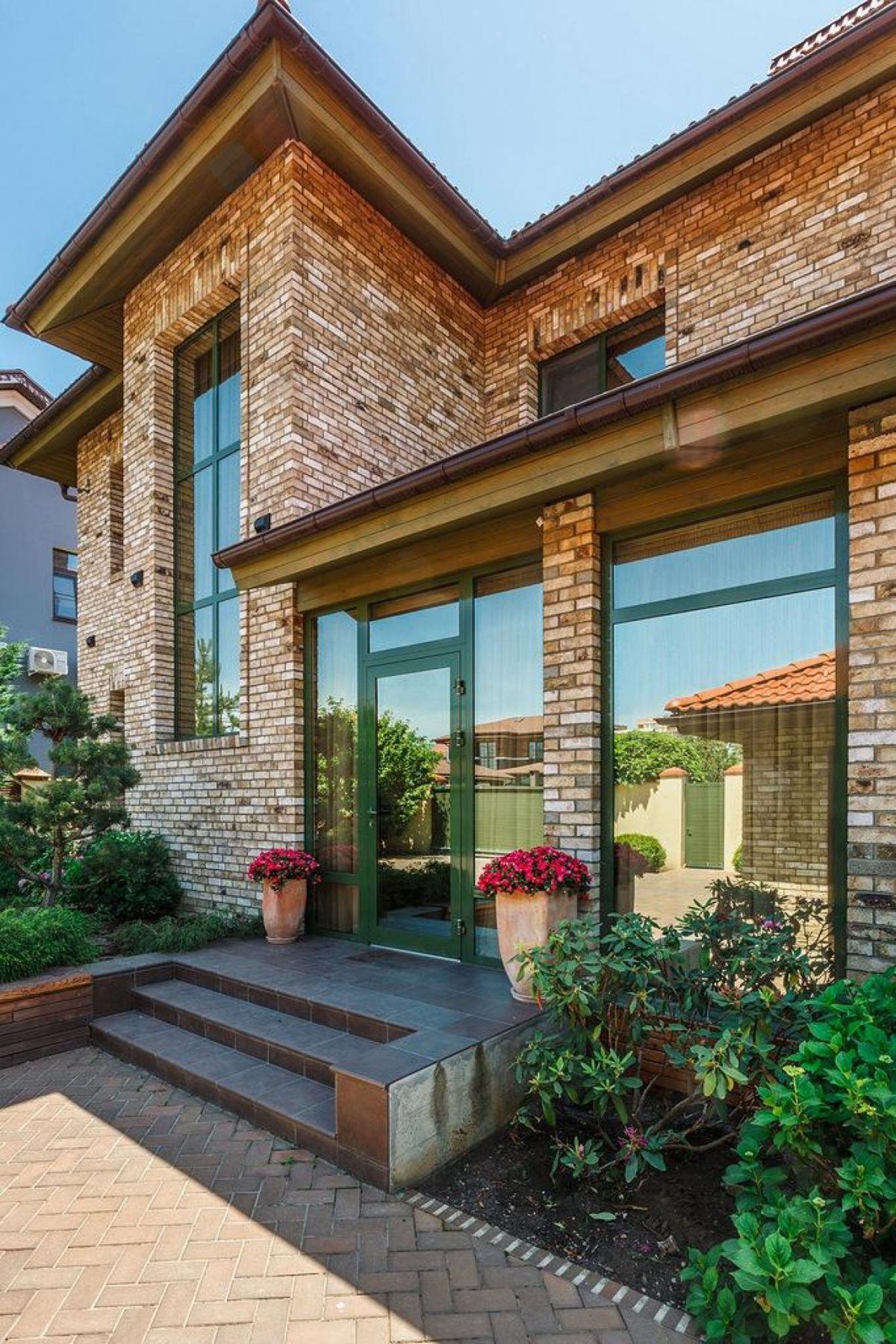 Купить дачу, дом, коттедж за 75 000 000 рублей на им Сергея Михалева ул, 7