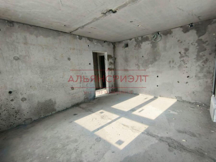 3-комн квартира ул. Высоцкого,141/13