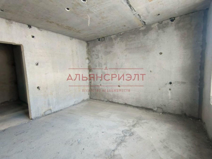 3-комн квартира ул. Высоцкого,141/13