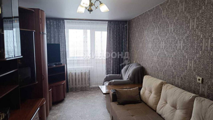 4-комн квартира Троллейная улица, д.71