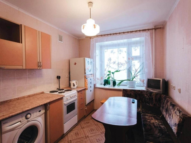 2-комн квартира Ленинградская улица, д.115 2-комн квартира Ленинградская улица, д.115