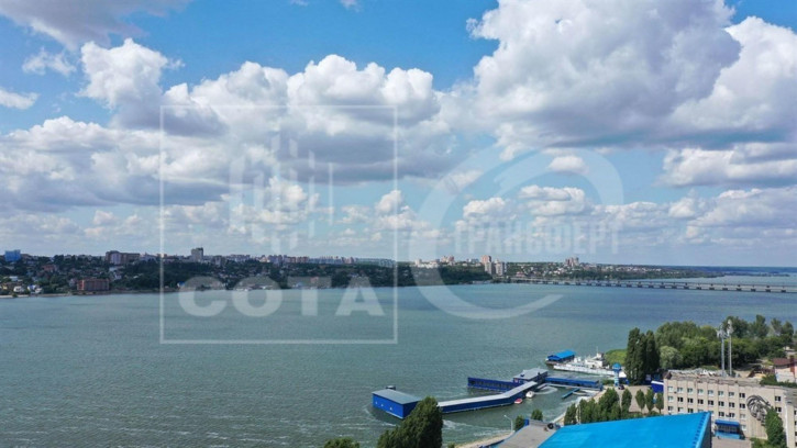 3-комн квартира в новом доме Набережная улица, 1а