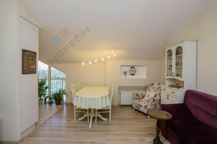 4-комн квартира Гёте пр-кт, 9