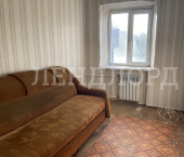комната 102.2 кв м улица Юности, 9