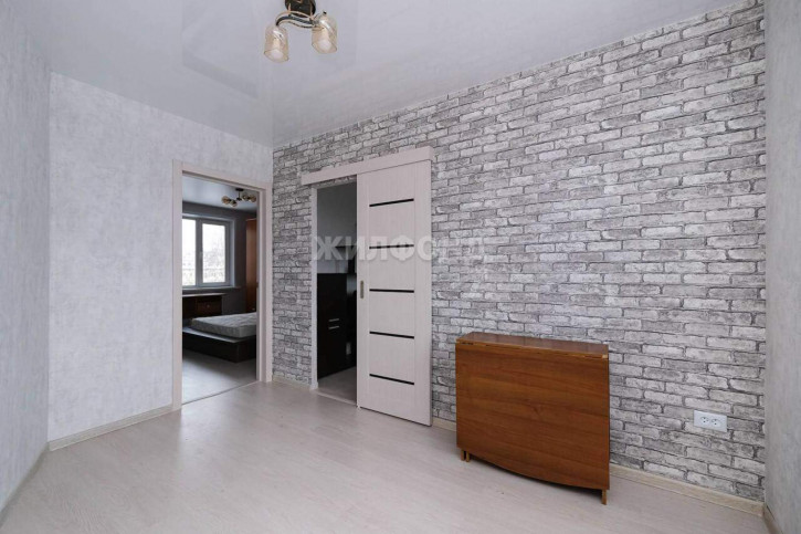 Комната Толбухина улица, д.25