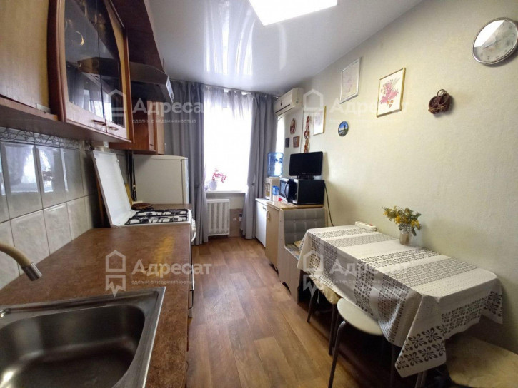 3-комн квартира ул. 51-й Гвардейской Дивизии,  д.50