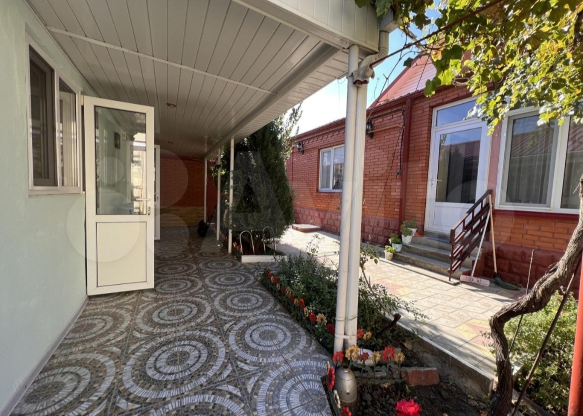 Купить дачу, дом, коттедж за 19 500 000 рублей на улица Новосёлов