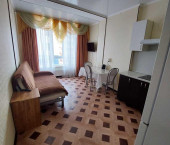 2-комн, 74кв м, этаж 2/9 улица Кирова, 1