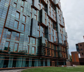 1-комн, 98кв м, этаж 3/13 проспект Революции, 3