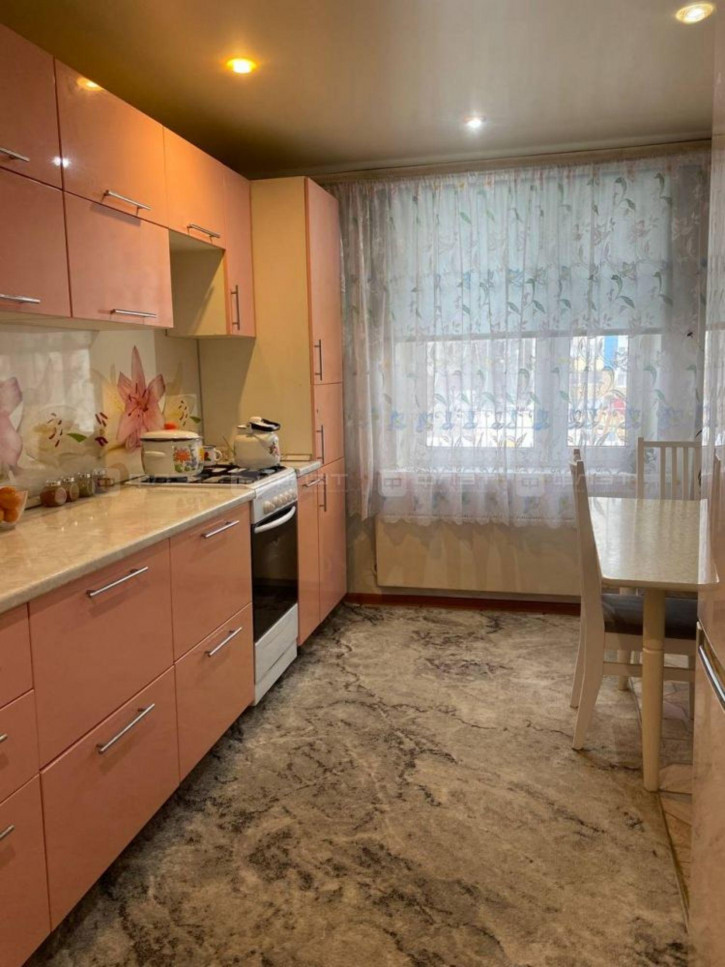 2-комн квартира ул. Бирюзовая, дом 8