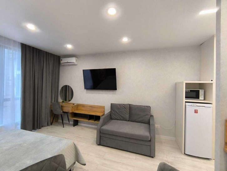 Студия проезд Золотой Берег, 2В