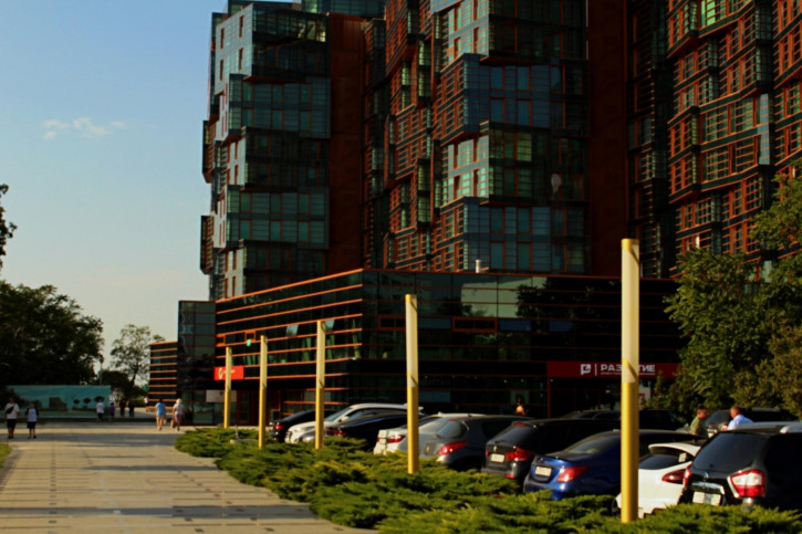 2-комн квартира проспект Революции, 3