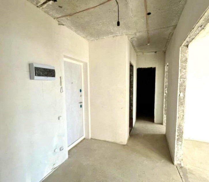 2-комн квартира улица Крылова, 13к3