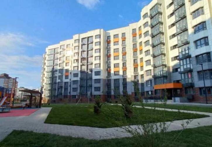 2-комн квартира улица Крылова, 13к3