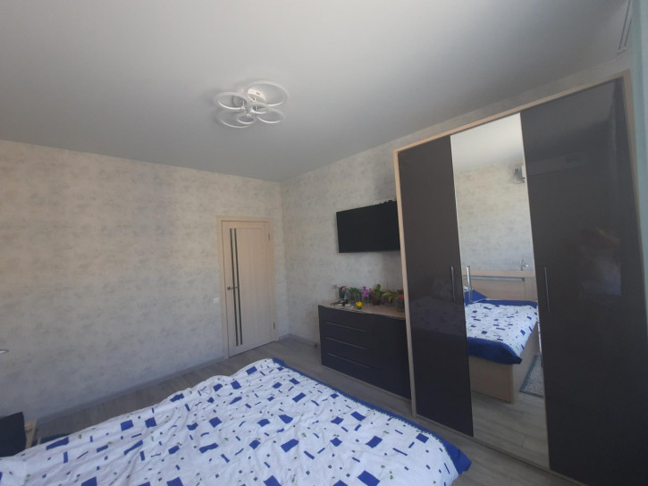 2-комн квартира улица Поликарпова, 2к13
